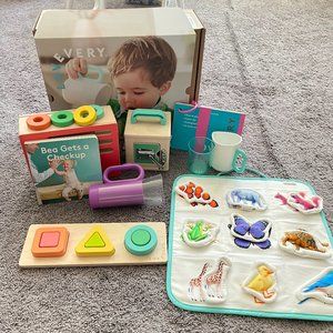 Lovevery - The Realist Play Kit